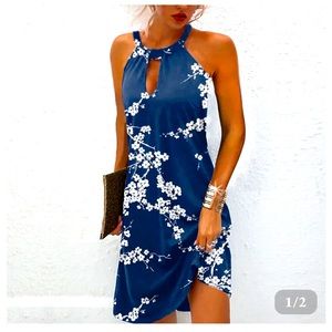 NWT cute halter keyhole dress